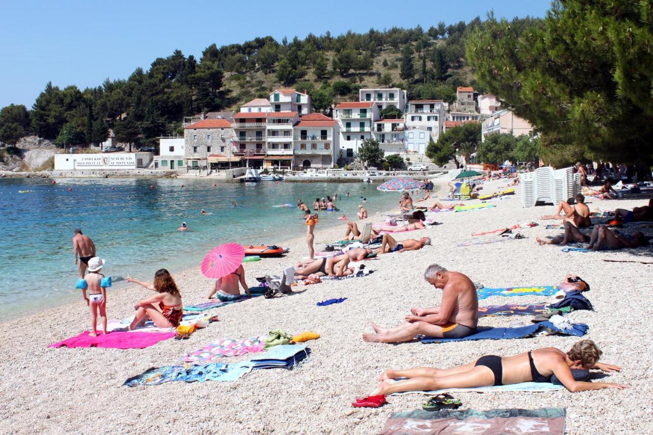 Apartments By The Sea Drvenik Donja Vala, Makarska - 6756 Экстерьер фото