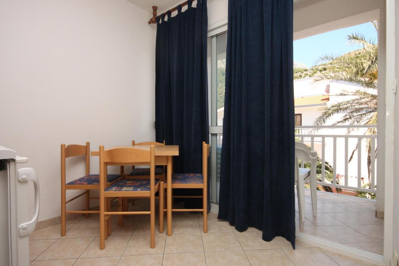 Apartments By The Sea Drvenik Donja Vala, Makarska - 6756 Экстерьер фото